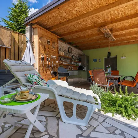 Greenhouse Adria Feriehus Bribir (Primorje-Gorski Kotar)