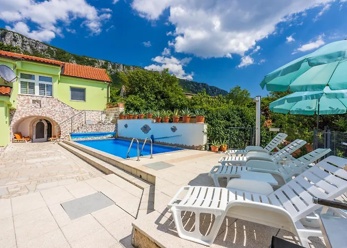 Сasa de vacaciones Greenhouse Adria Bribir (Primorje-Gorski Kotar)